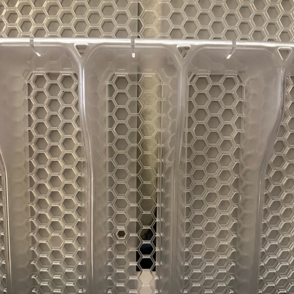 13"x16" Hexa 6-Divider Expandable Silverware Tray (Expands up to 23.25") Clear - Picture 7 of 8